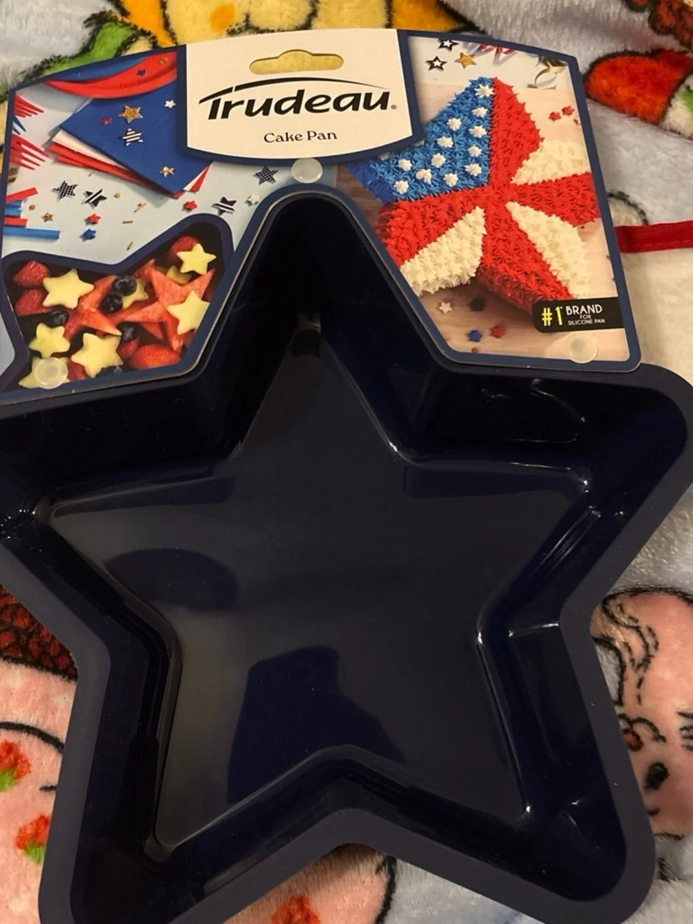 Trudeau Navy Blue Star Cake Pan